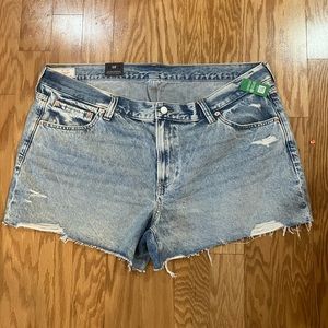 GAP Low Stride Short size 35/20 R